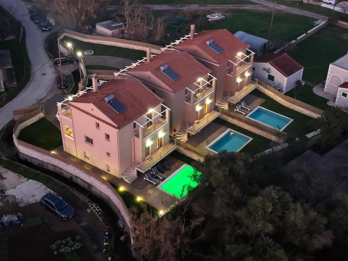 Efilenia Luxury Villas คอนโตกาลิ ภายนอก รูปภาพ