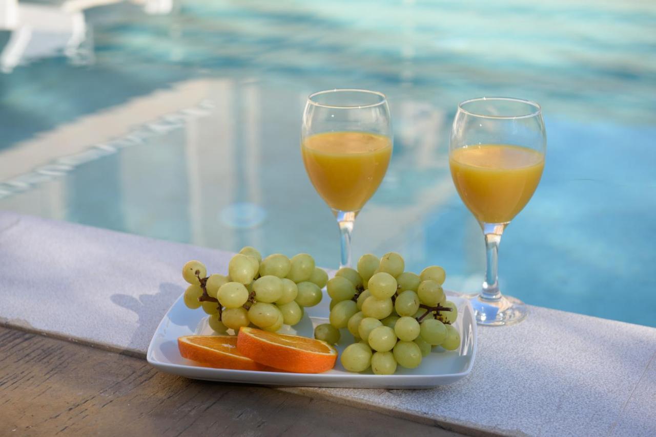 Efilenia Luxury Villas คอนโตกาลิ ภายนอก รูปภาพ