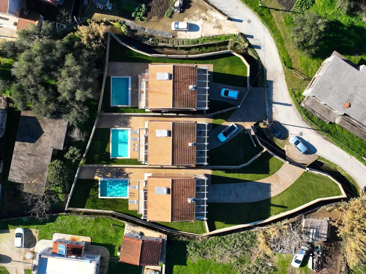 Efilenia Luxury Villas คอนโตกาลิ ภายนอก รูปภาพ
